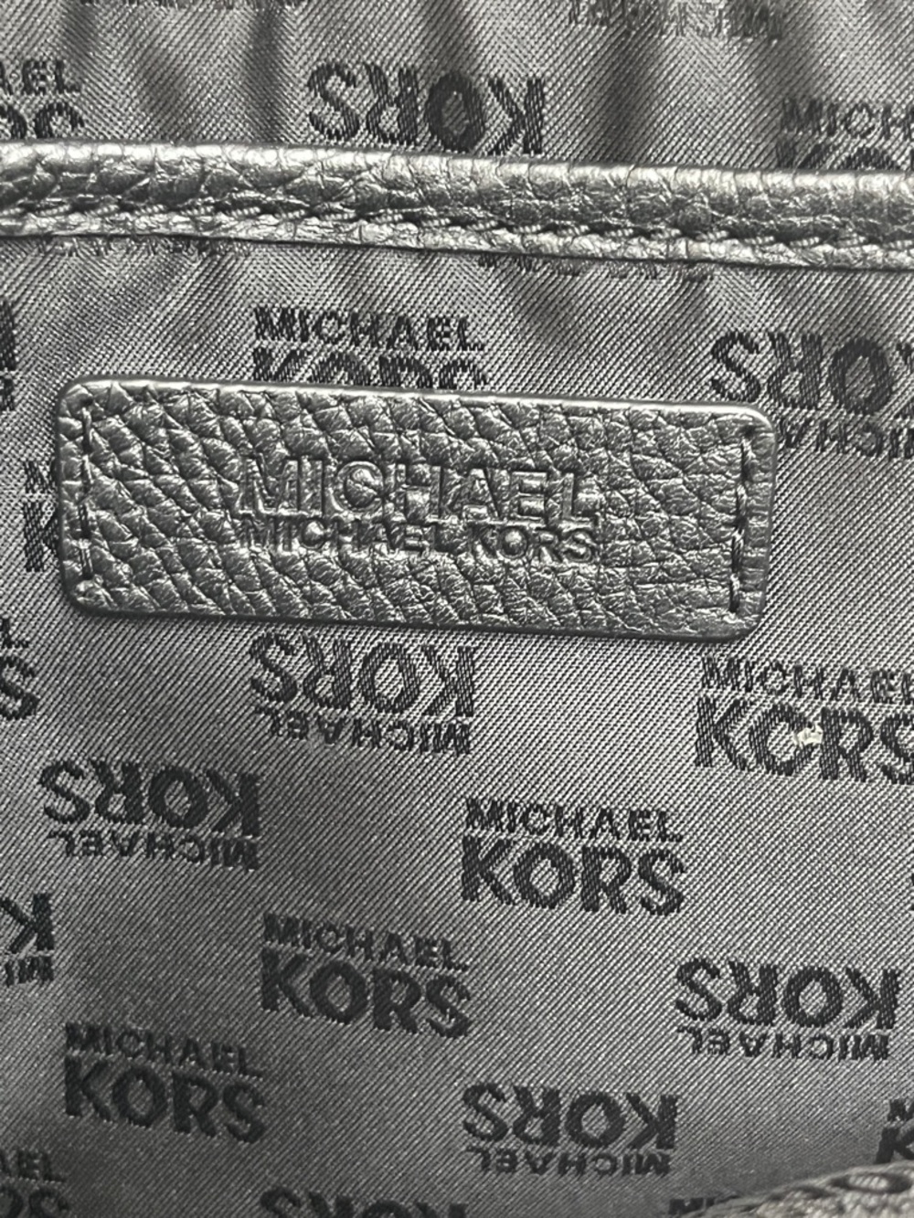 Michael Kors backpack - Picture 6 of 12